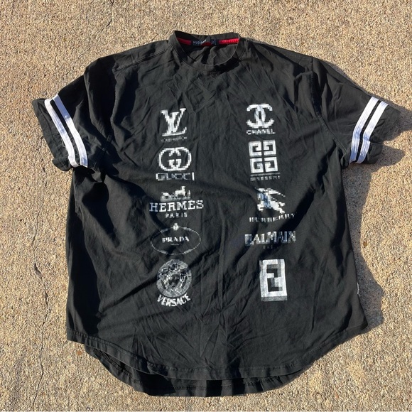 Hudson Jeans Black Tee with White Graphic - Picture 2 of 6